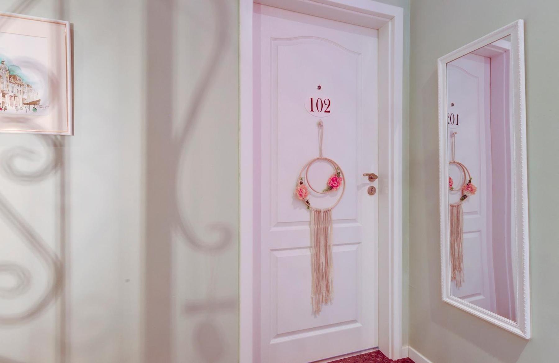 City Boutique Inn Varna Eksteriør billede